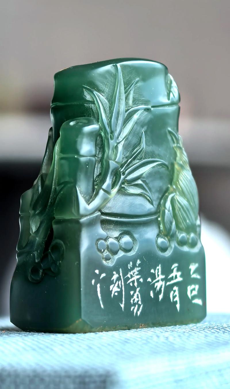 翡翠手镯